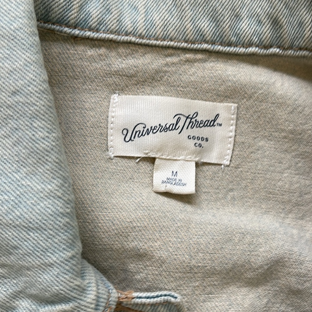 Universal Thread Oversized Denim Jacket Nwot - image 3